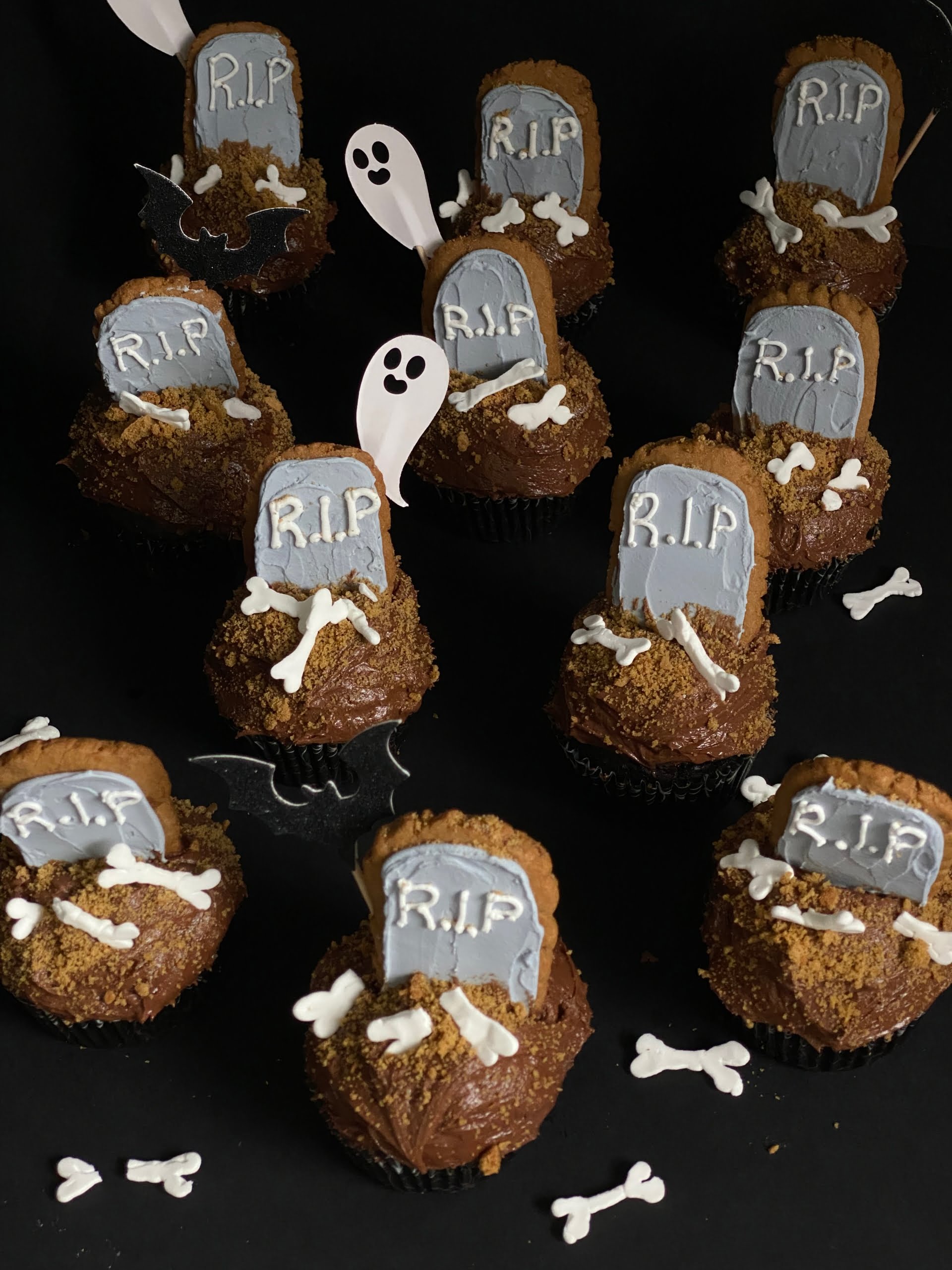 Halloween Chocolate Cupcake graveyard with ginger bread gravestones - Pure Maple